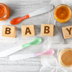 De eerste hapjes voor je baby: wanneer begin je?